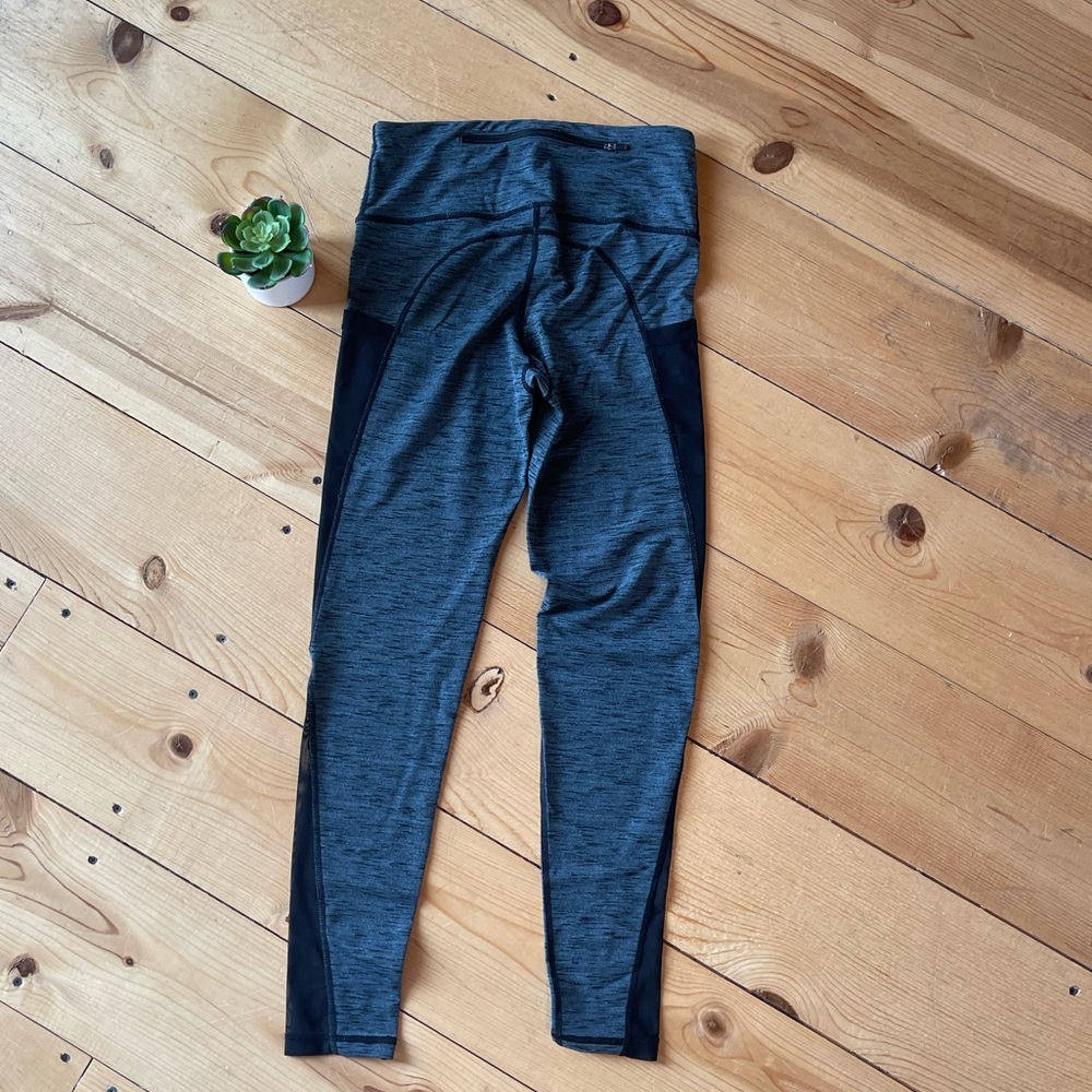 Mesh panel legging - Picture 4 of 9